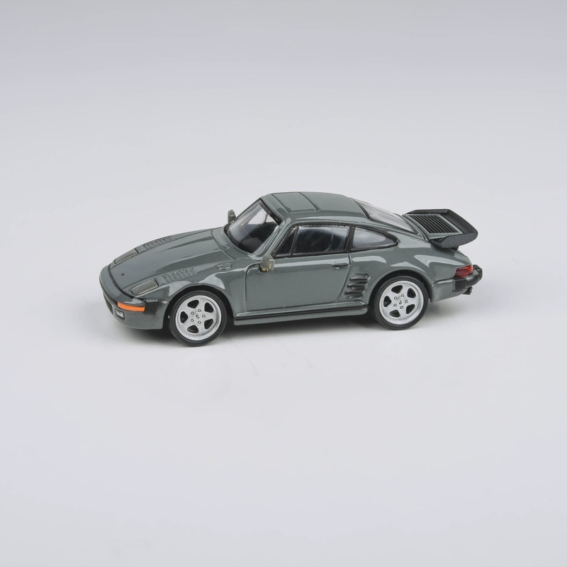 Paragon – 1/64 RUF BTR Slantnose – Guards Grey