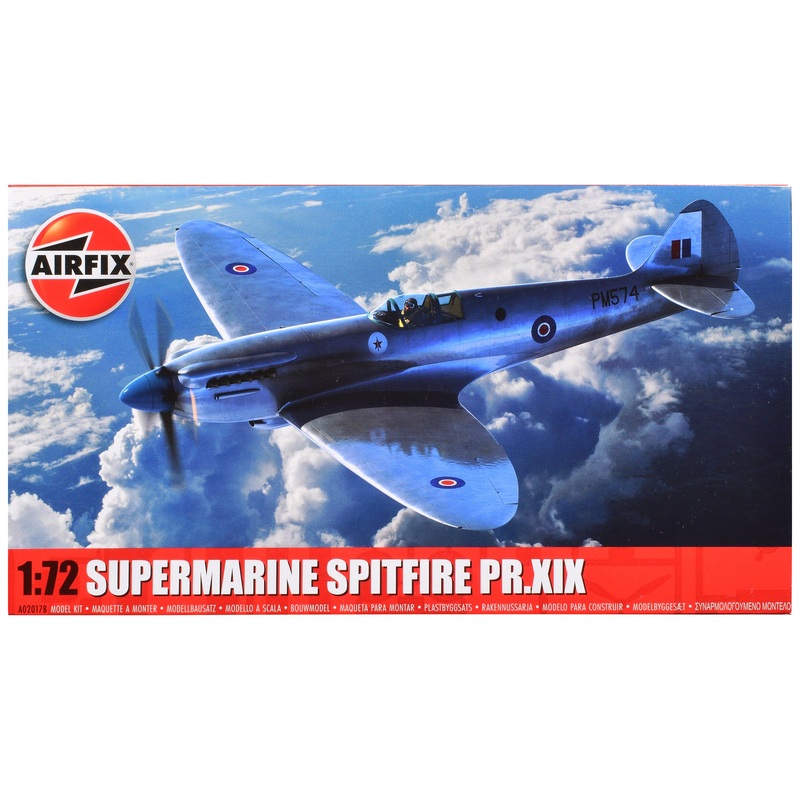 Level 1 Model Kit Supermarine Spitfire PR.XIX Fighter Aircraft 1/72 Plastic Model Kit by Airfix