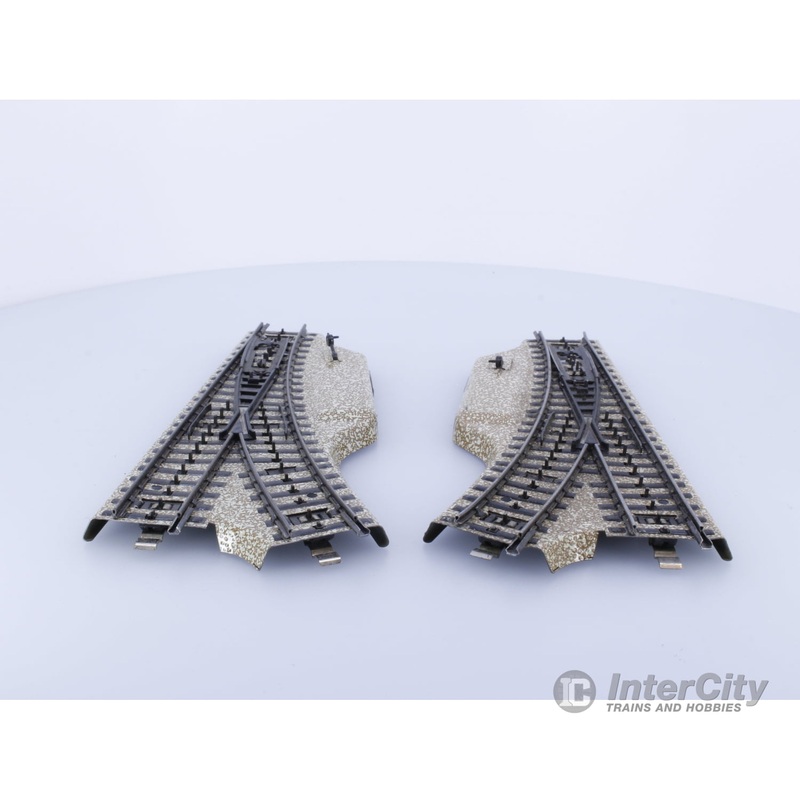 Marklin 5121 HO M Track Pair of Manual Turnouts (#3) (2nd Hand)