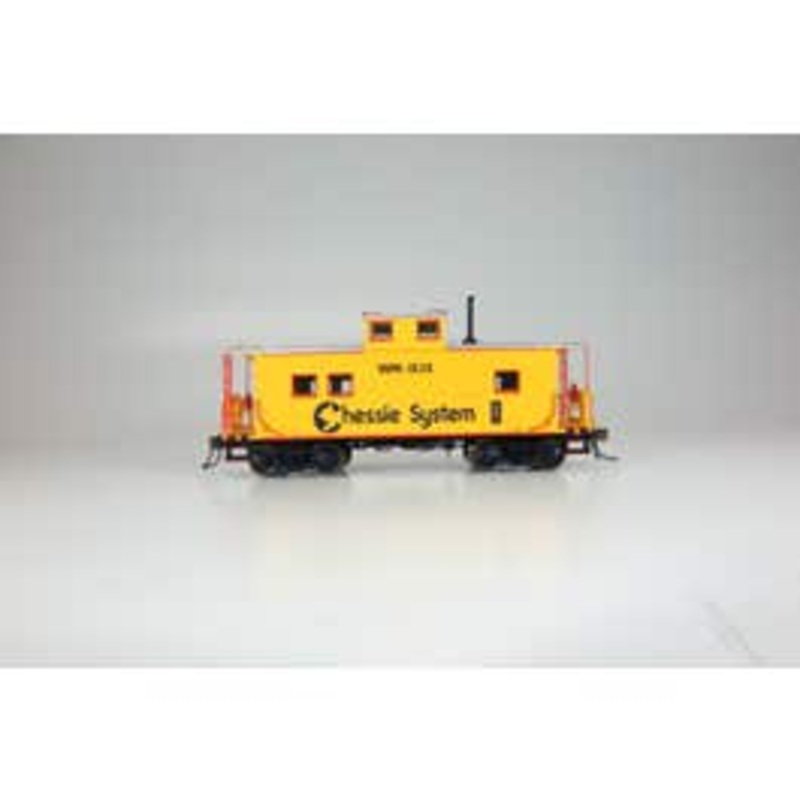 Rapido #144028 Northeastern-style Steel Caboose: Chessie System