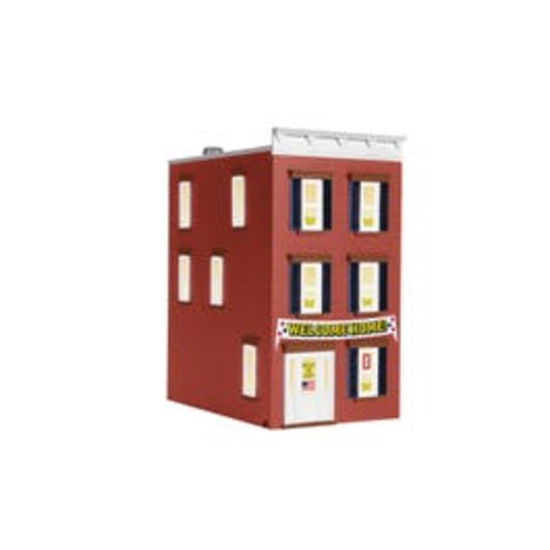 Lionel 2229140  O Welcome Home Troops Townhouse (Plug Expand Play) Built up