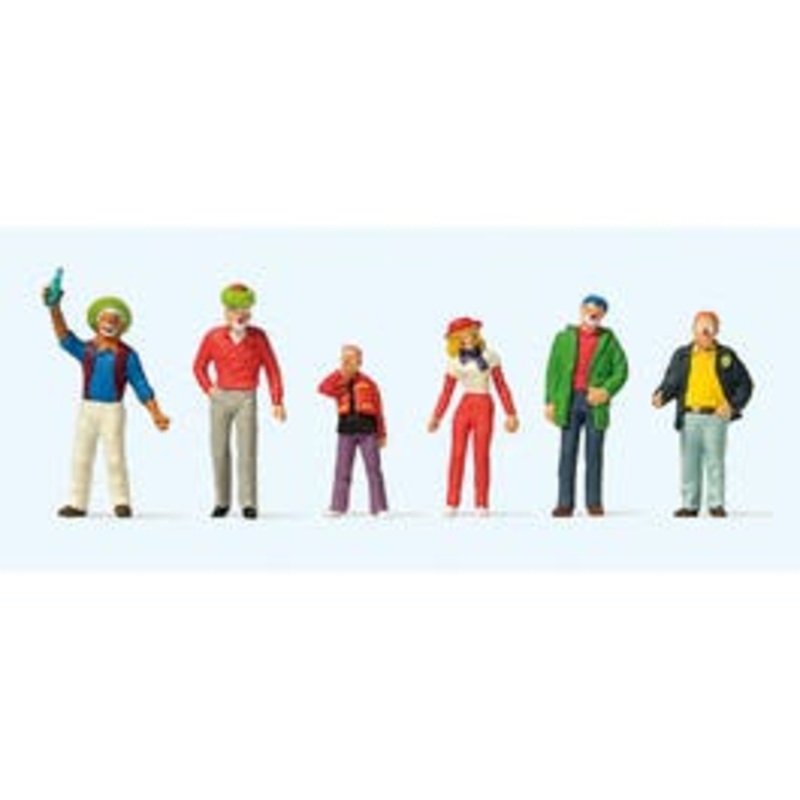 Preiser 24642  HO Carnival Parade Participants — Set #1