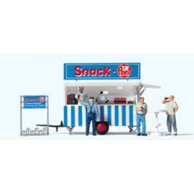 Preiser 10749  HO Snack Concession Trailer with Figures