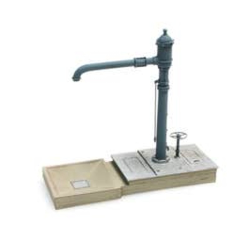 Artitec 387.35  HO water crane