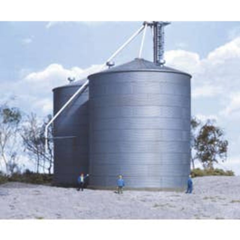 Walthers #933-3123 Big Grain Storage Bin — Kit