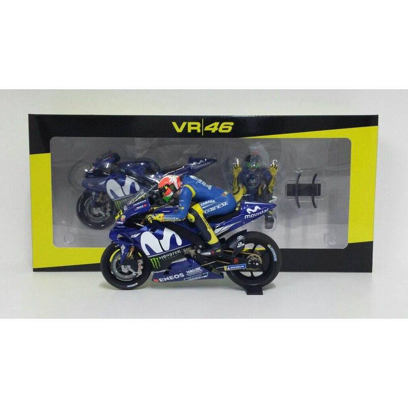 Minichamps – 1/12 Yamaha YZR-M1 Movistar (V. Rossi) Mugello Pole Pos 2018 (Bike And Figurine)