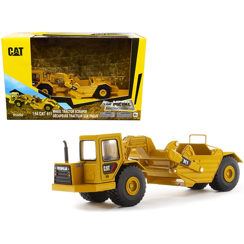CAT Caterpillar 611 Wheel Tractor Scraper “Play & Collect!” Series 1/64 Diecast Model by Diecast Masters