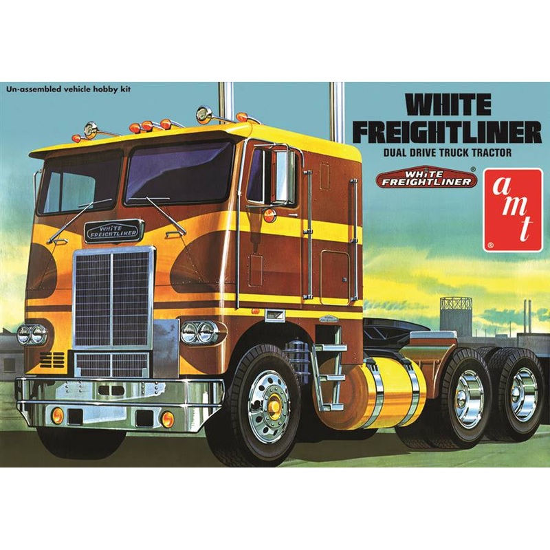 AMT – 1/25 White Freightliner – Dual Drive Truck Tractor