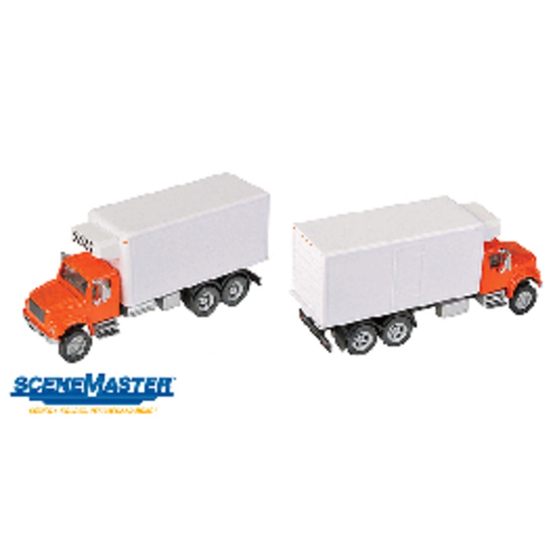 Walthers #949-11393 International 4900 Truck – Assembled — Dual-Axle Refrigerated Van (orange cab white body)