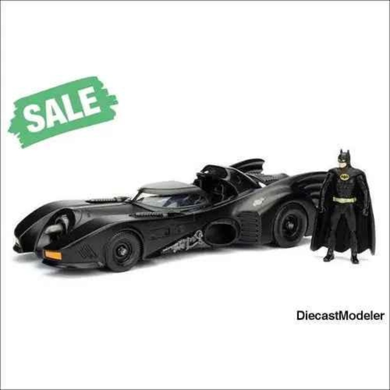 1989 Batmobile with Batman figure 1:24, diecast model car