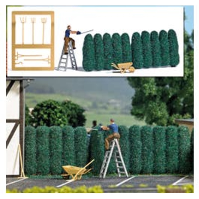 Busch 7838  HO Action Set: Hedge trimmer