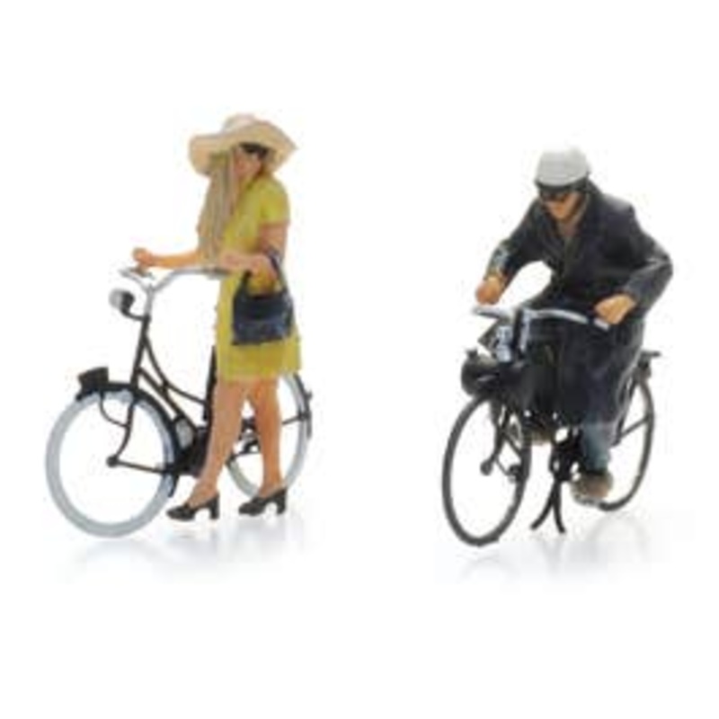 Artitec 5870017  HO Solex and mobylette riders