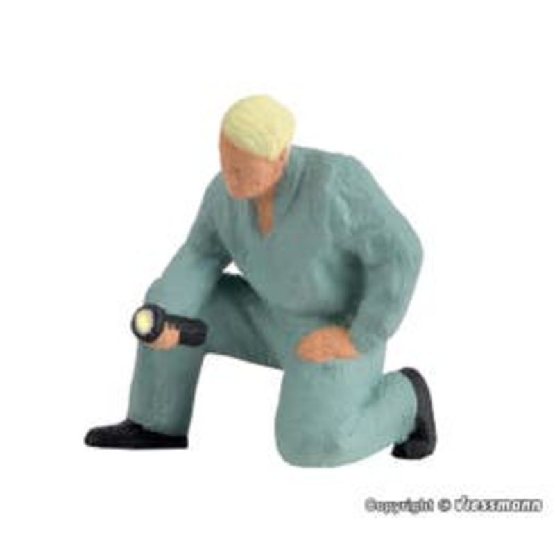 Viessmann 1539  HO Car mechanic with lamp ACTION LIGHTING