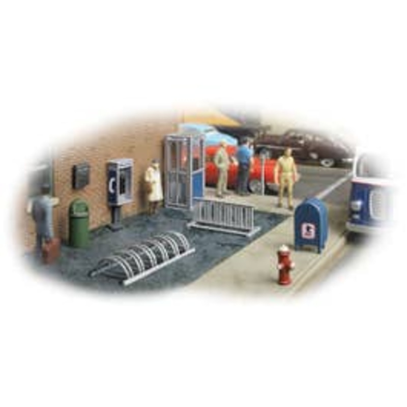 Walthers #949-4121 City Street Accessory Package — Kit