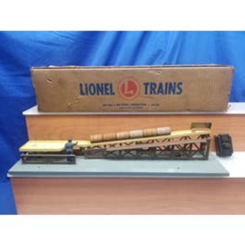 Lionel Used LIO362H O Barrel Loader Accessory with Box