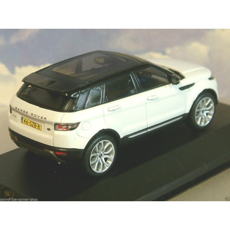 Triple 9 Collection – 1/43 Range Rover Evoque 5 Door (White)