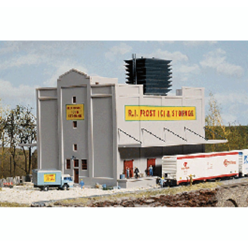 Walthers #933-3220 RJ Frost Ice & Storage — Kit