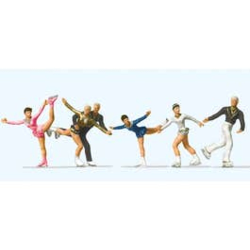 Preiser 10314  HO Figure Ice skaters