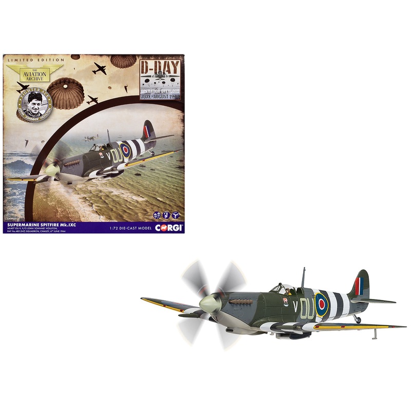 Supermarine Spitfire MkIXe Fighter Aircraft “ML407 Sq Ldr John ‘Johnnie’ Houlton No.485 Sqn Chailey” (1944) British Royal Air Force “The Aviation Archive” Series 1/72 Diecast Model by Corgi