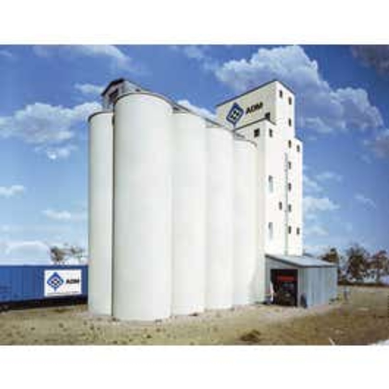 Walthers #933-3023  Elevator Add-On Silos — Kit