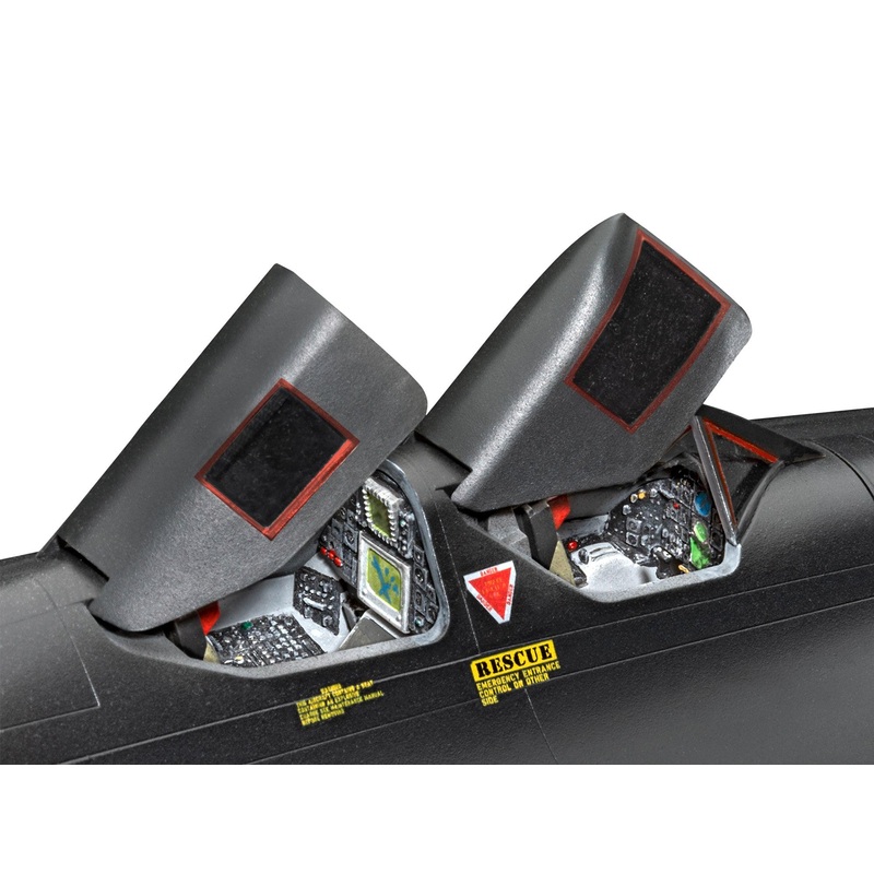 Level 5 Model Kit Lockheed SR-71A Blackbird Stealth Aircraft “The World’s Fastest Stealth Jet” 1/48 Scale Model by Revell