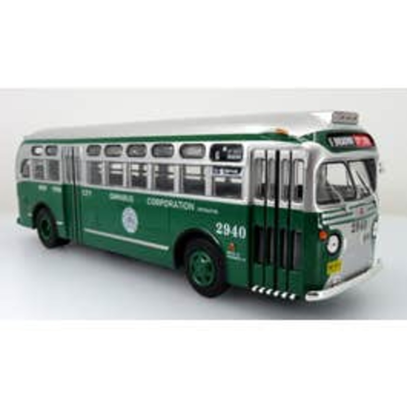 Iconic Replicas 43-0351  O 1948 GM TDH 3610 Transit Bus: New York Omnibus Corporation