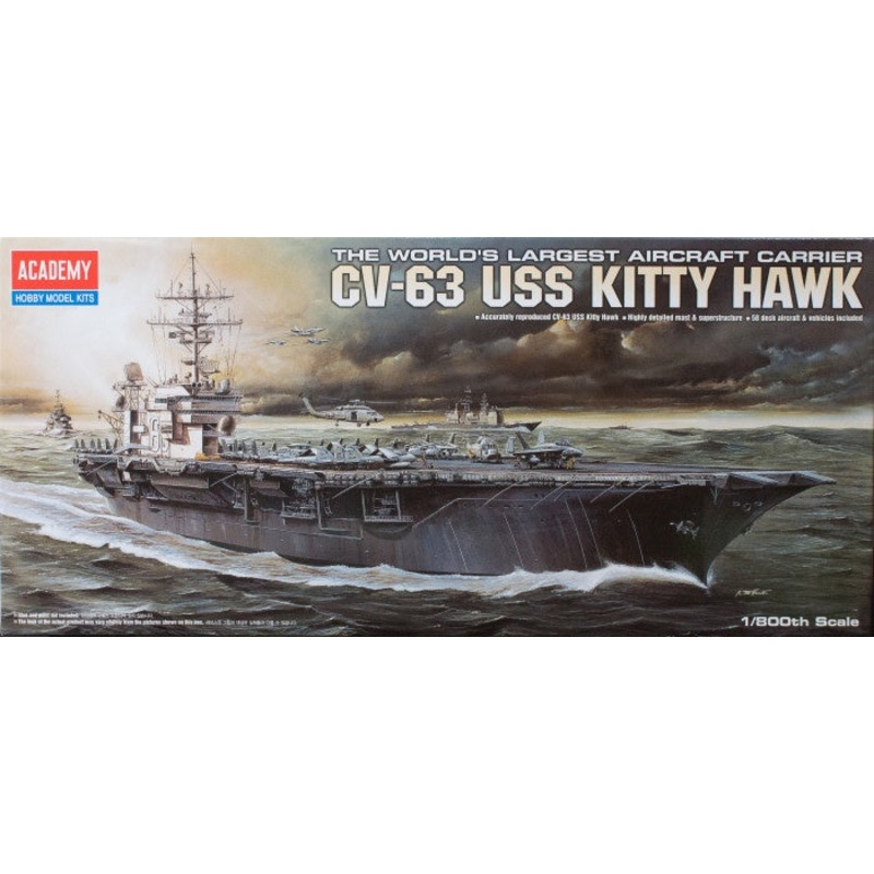 Academy – 1/800 U.S.S Kitty Hawk Cvn-63