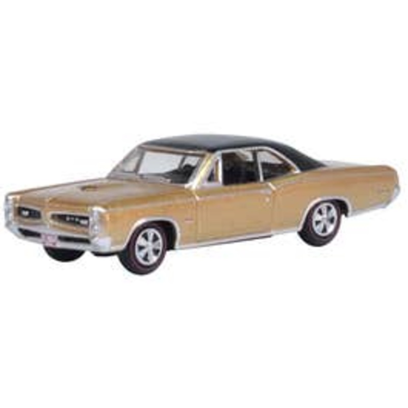 Oxford 87PG66003 HO 1966 Pontiac GTO Martinique Bronze and Black