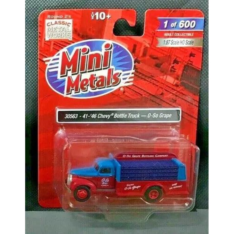 CMW – 1941-1946 Chevy Bottle Truck (O-So Grape) 1:87 HO Scale