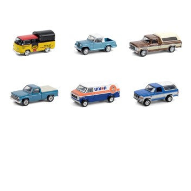 Greenlight – 1/64 Blue Collar Coll Series 8 (Assorted / Sold Individually)