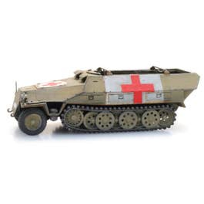 Artitec 6870519  HO Sdkfz 251/8 Ausf D Sanittspanzer