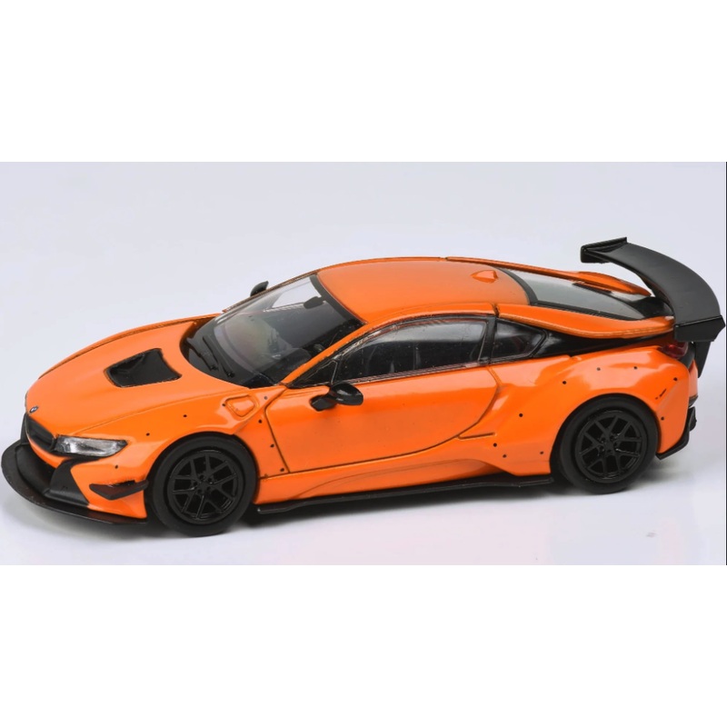 Paragon – 1/64 Liberty Walk BMW 18 – Orange