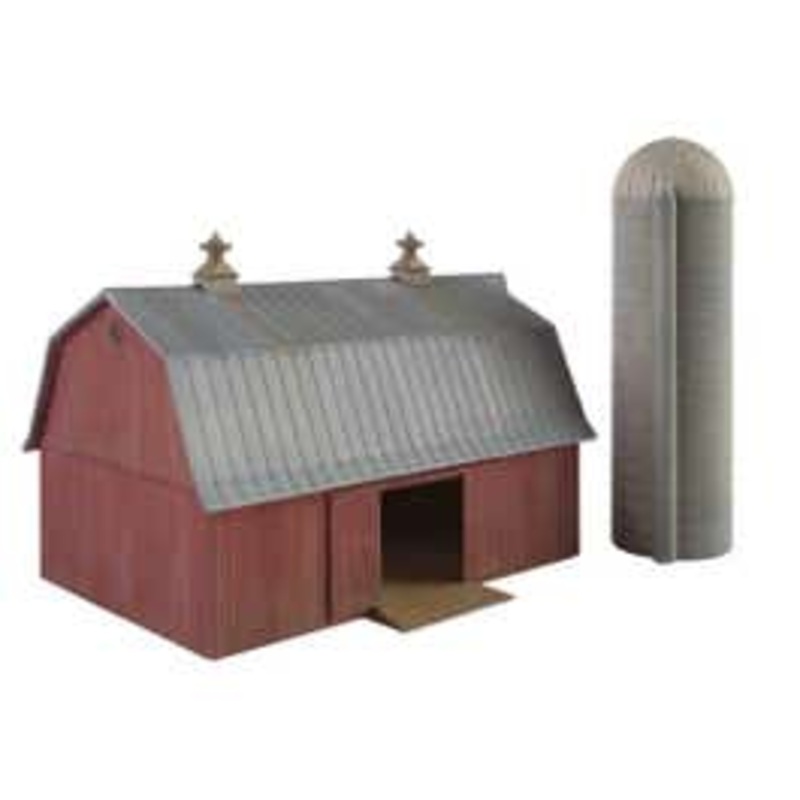 Walthers #933-3892 Meadowhead Barn and Silo — Kit