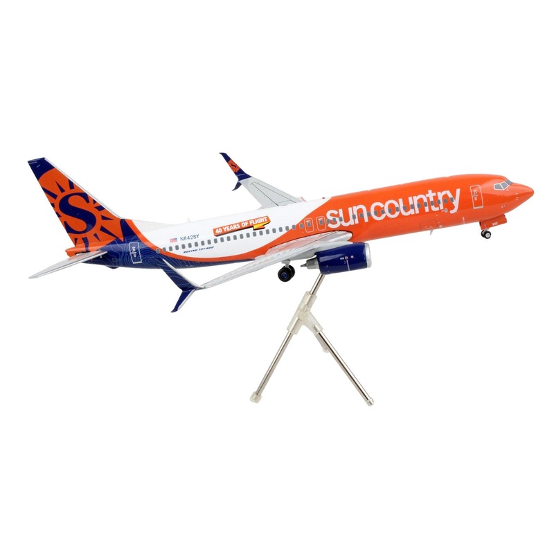 Boeing 737-800 Commercial Aircraft “Sun Country Airlines” Orange and White “Gemini 200” Series 1/200 Diecast Model Airplane by GeminiJets