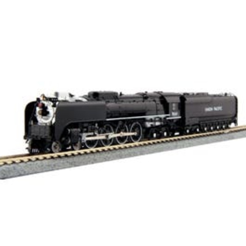 Kato #126-0401 4-8-4 FEF-3 Union Pacific #844 – Black Paint version