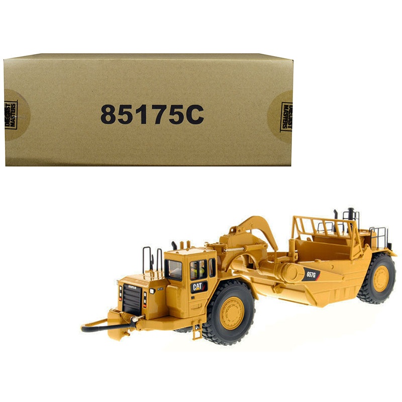 CAT Caterpillar 657 G Wheel Tractor Scraper with Operator “Core Classics Series” 1/50 Diecast Model by Diecast Masters