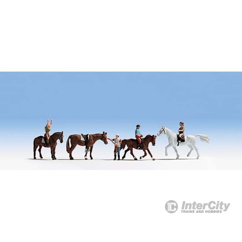 Noch HO 15630 Equestrians – 4 People & 4 Horses