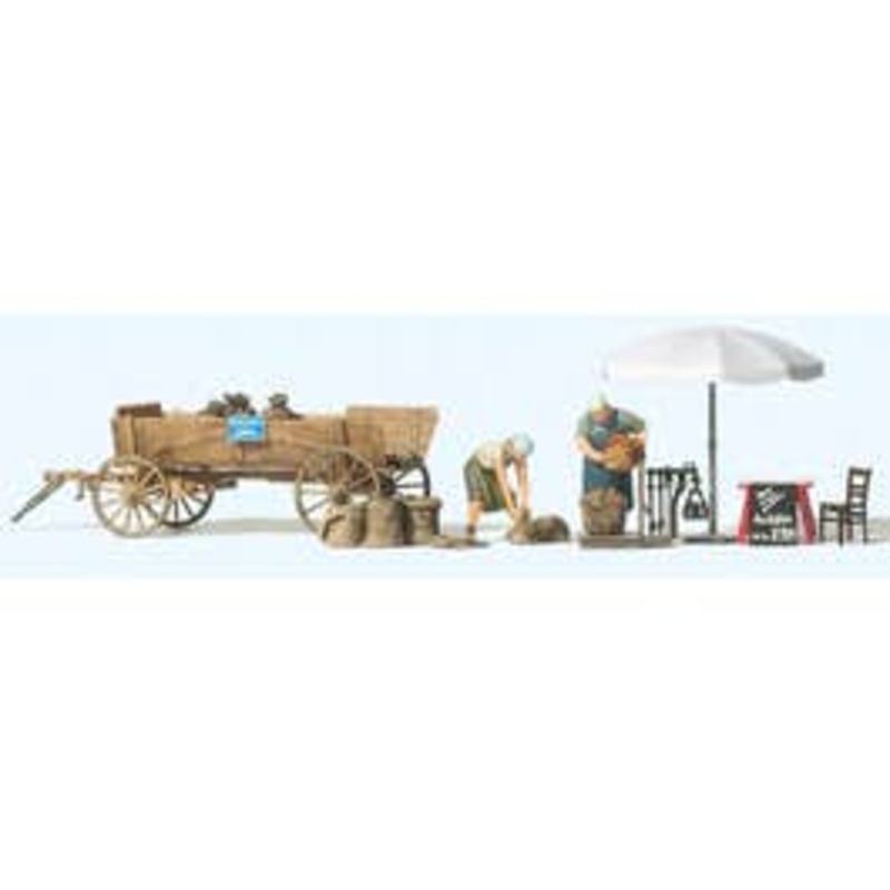 Preiser 10742  HO Wooden Potato Cart and Market Stand