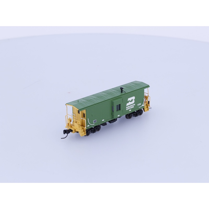 Athearn 23252 N Bay Window Caboose Burlington Northern (BN) 11704