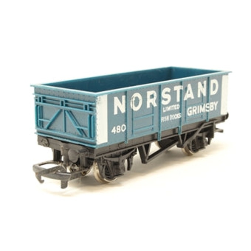 R093 HORNBY Mineral Wagon “Norstand” Grimsby. no. 480 – BOXED
