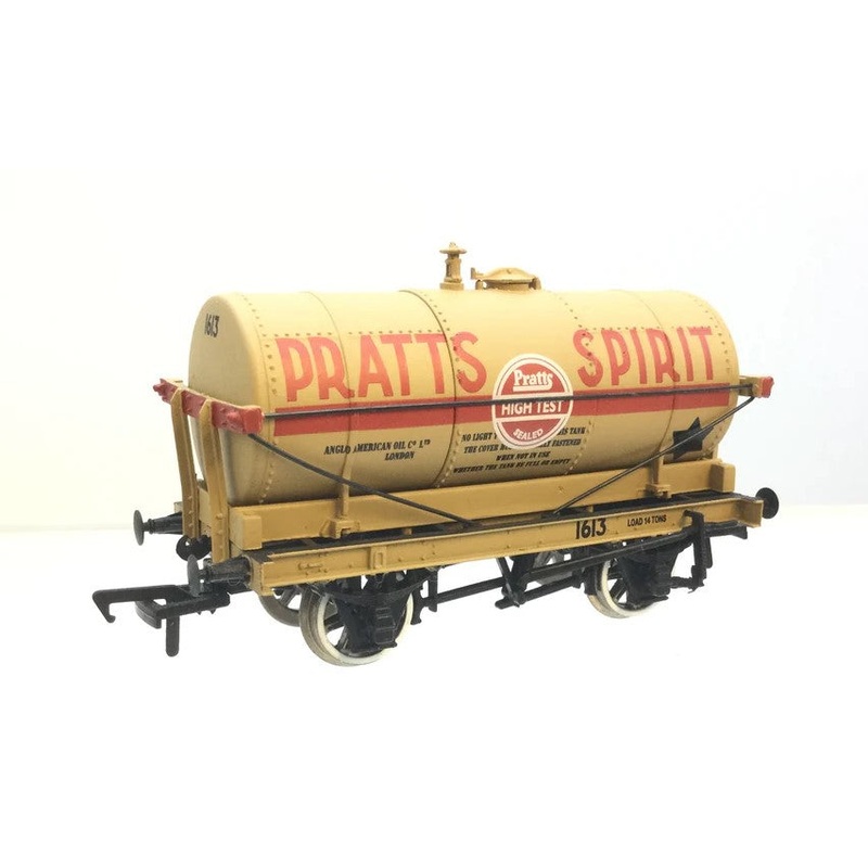 37-655 BACHMANN 14 ton tank wagon “PRATT SPIRIT”  – BOXED