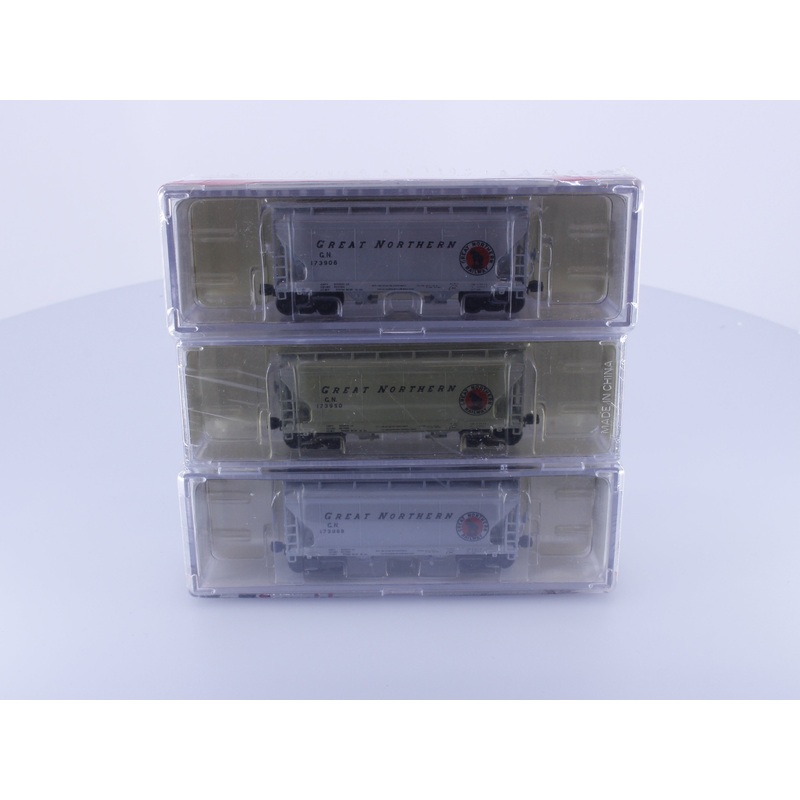Pacific Western Rail Systems 1047-3B N 3 Pack 2 Bay ACF Cement Cars Great Northern (GN)