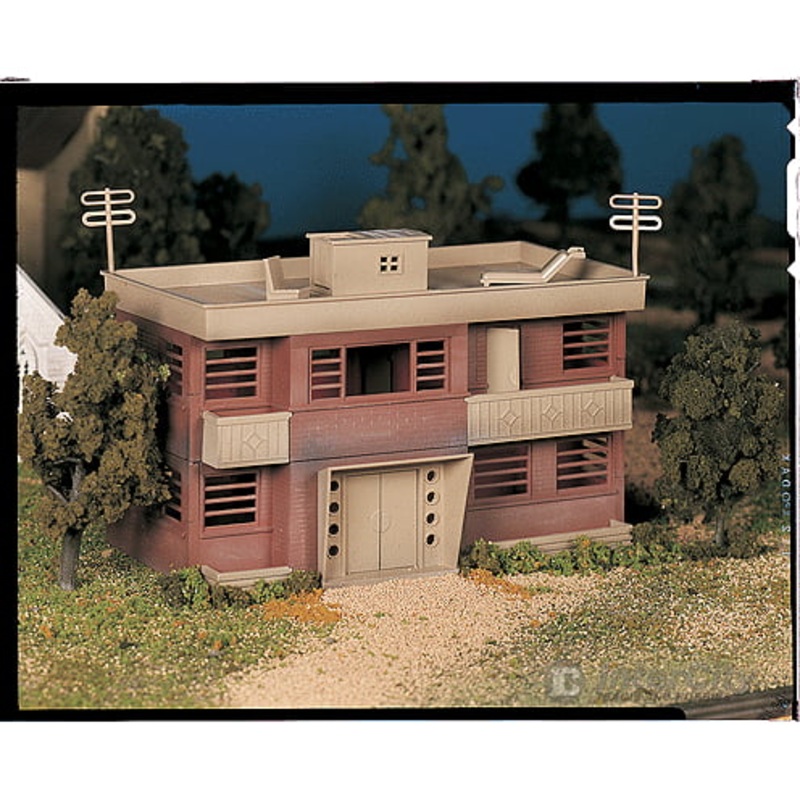 Bachmann 45980 Plasticville U.S.A.(R) Classic Kits — Apartment Building