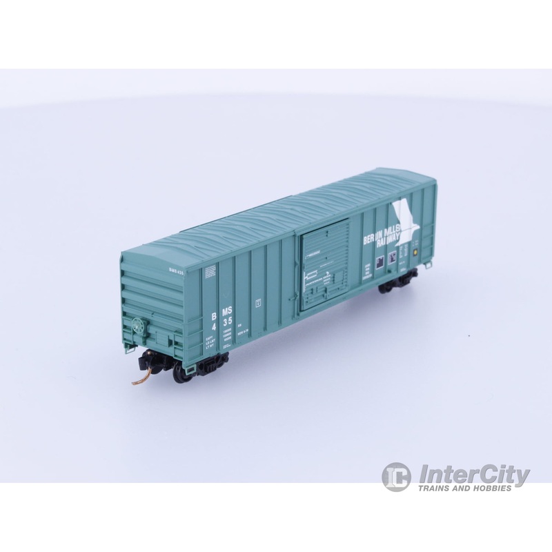 Micro Trains 02500930 N Boxcar, 50′, FMC, 5077 Berlin Mills , BMS 435