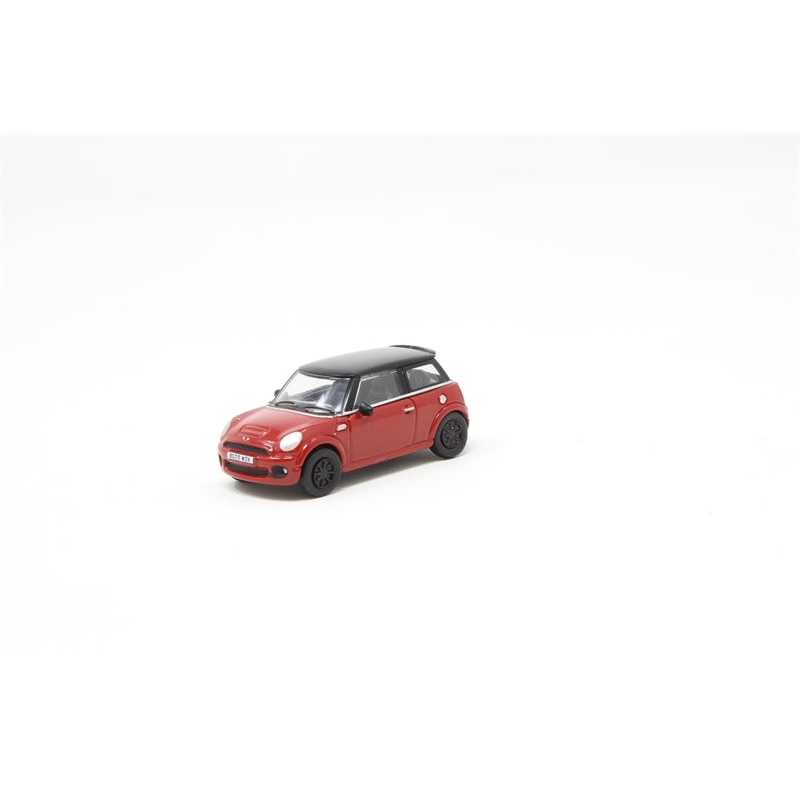 76NMN001 OXFORD DIECAST  New Mini Chili Red