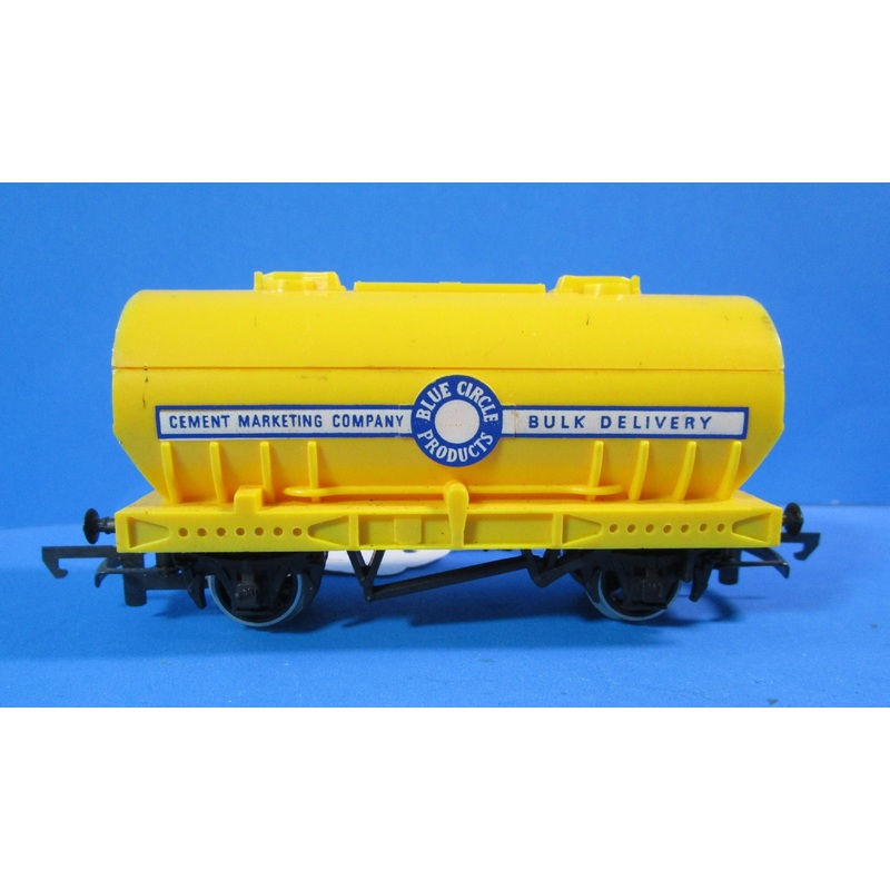 R237-P01 HORNBY  Cement Wagon “Blue Circle” – UNBOXED