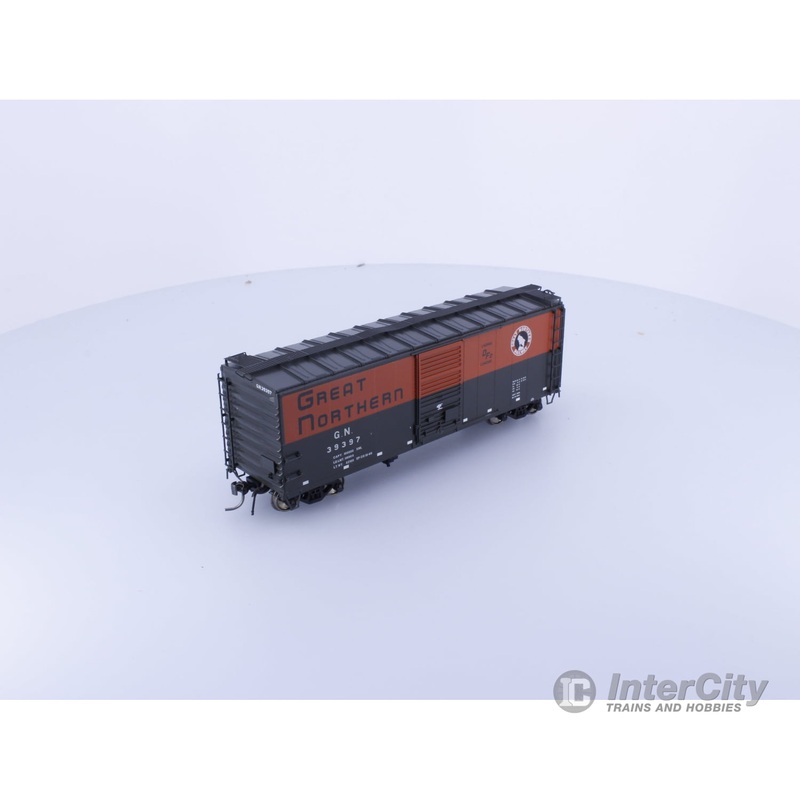 Rapido 155004A HO 40′ Box Car With Early IDNE Green and Orange Great Northern (GN) 39397