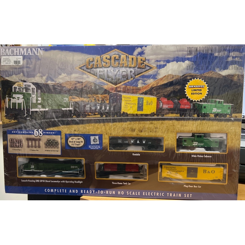 Bachmann 00768 279-8335 Menards Exclusive Cascade Flyer Burlington Northern BN Train Set HO SCALE NEW