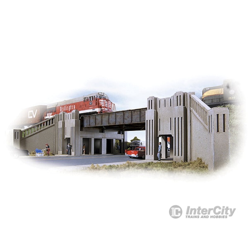 Walthers Cornerstone 3800 Art Deco Highway Underpass — Kit – 8-3/8 x 6-5/8 x 1-7/8″ 21.2 x 16.8 x 4.7cm