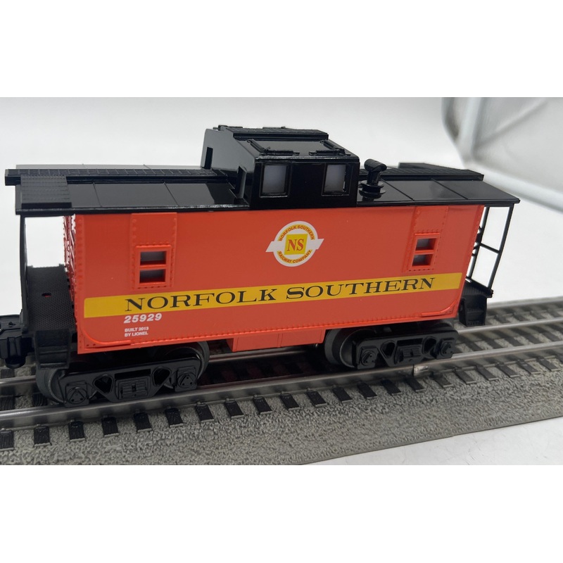Lionel 6-25929 Norfolk Southern NS orange Caboose O SCALE Like New